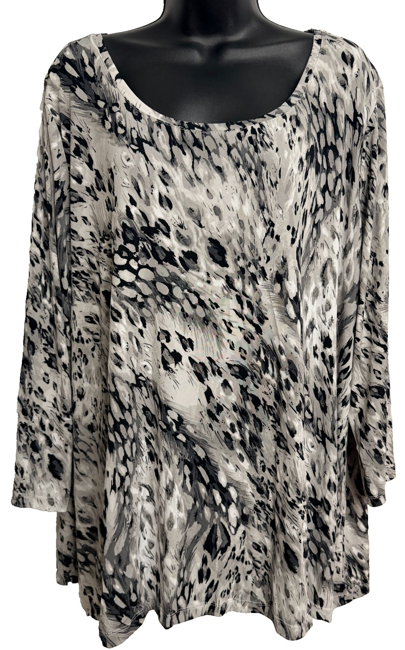 Covington Tunic Blouse Women's 24/26W Gray Animal Print 3/4 Sleeve Scoop Top NEW